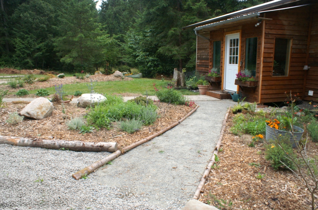 completed front perennial bed completed front perennial bed